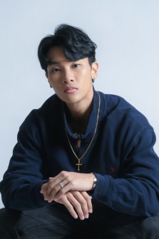 Cyrus_Personal_Photo_Personal Potrait_THE-MAKEOVER-INC